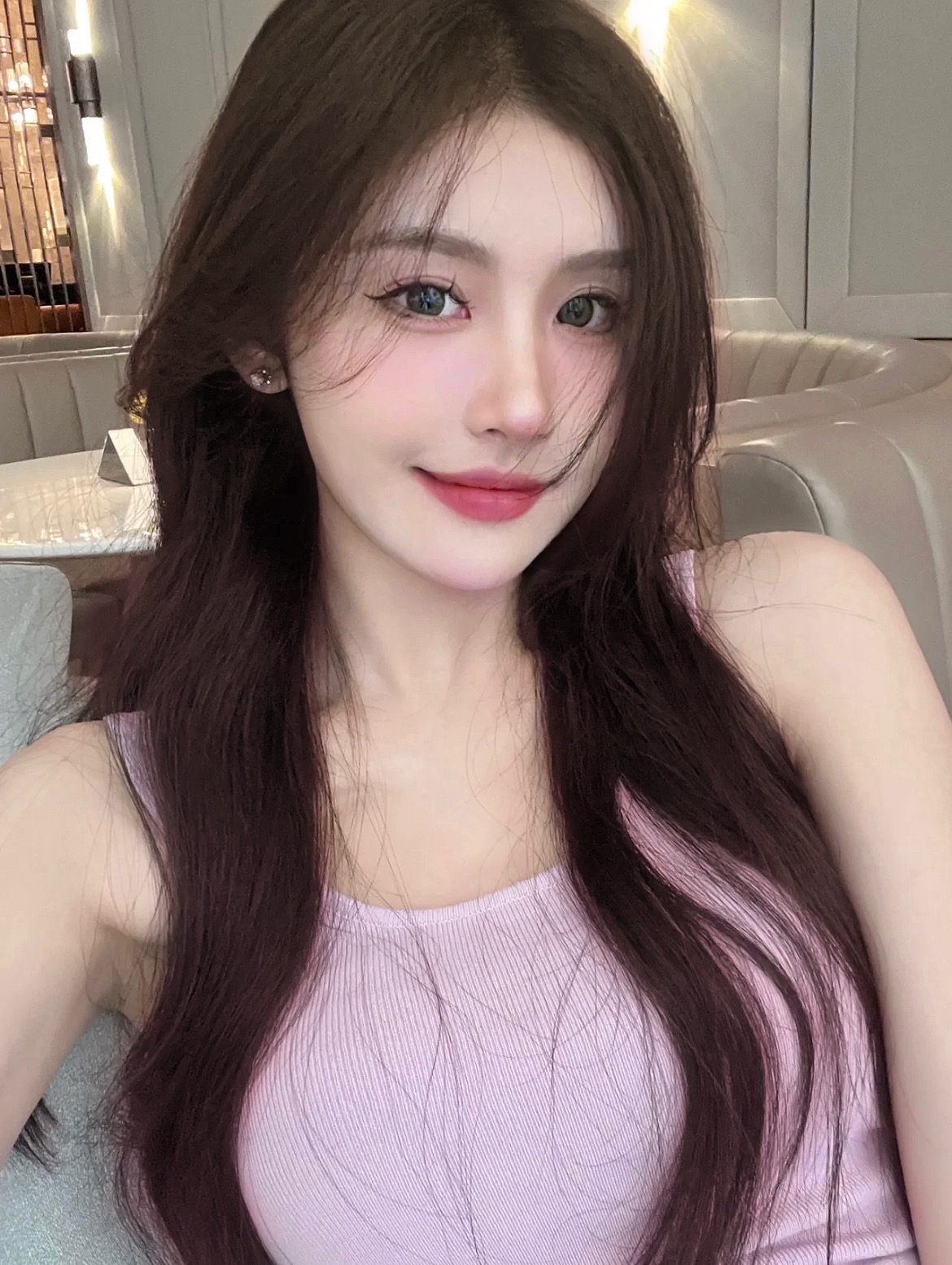 万万 