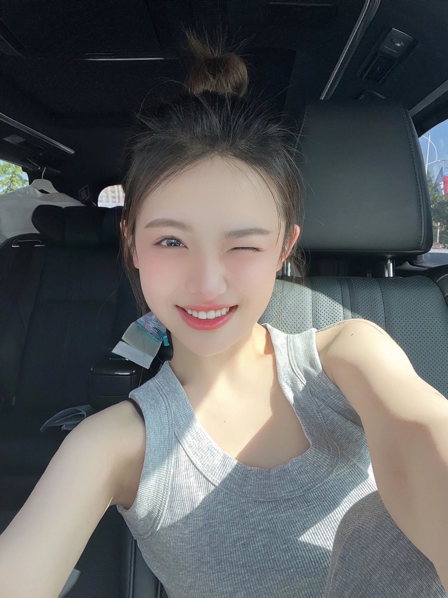 熹一菲